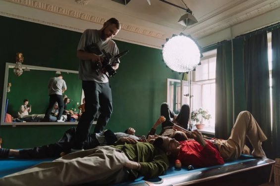 716 在抖音里搞爆款，约等于捡钱