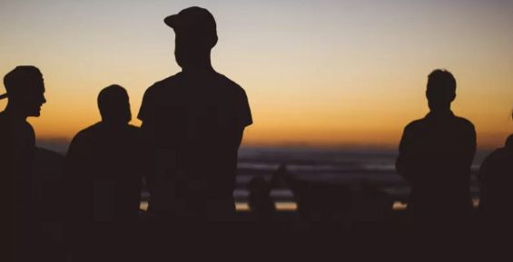 淘宝小主播生存法则:大哭崩溃最多2分钟,身体没垮就必须直播 118 淘宝小主播生存法则:大哭崩溃最多2分钟,身体没垮就必须直播