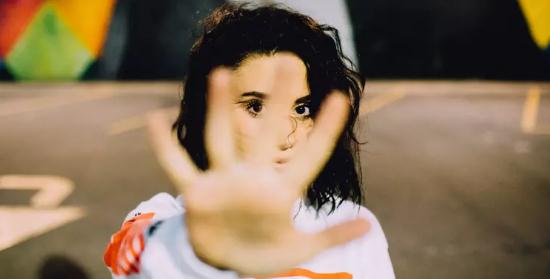 抖音网红保留指南:野生达人要不要签MCN,看完就有答案