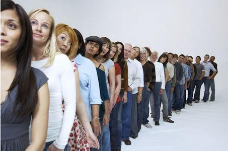 喜茶的自导自演排队营销还能玩多久?