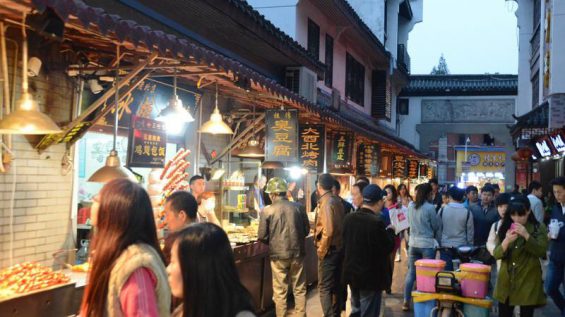 藏在县城的万亿生意 211 藏在县城的万亿生意