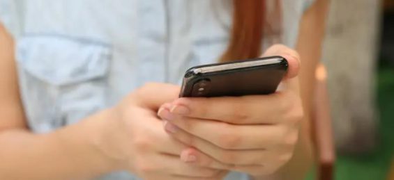 170万粉丝每天只为听他说一个字,听完就想打他!