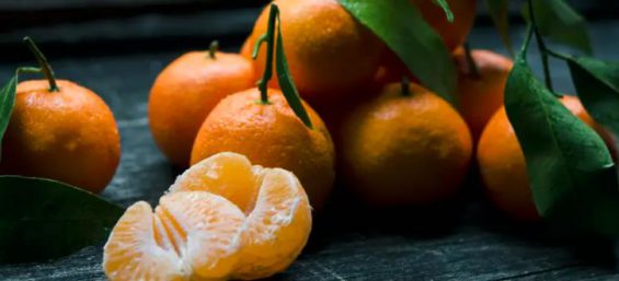 四个桔子加一个微信好友,月入5万。